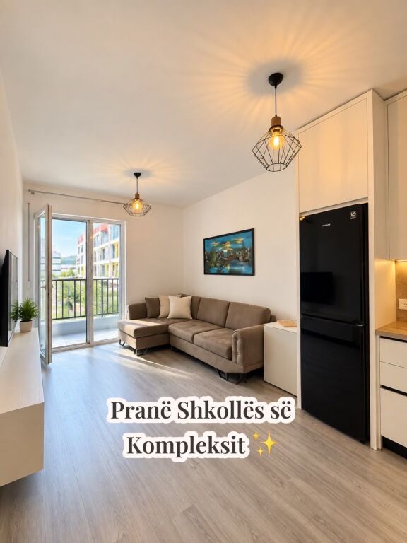 AP 1+1 / QIRA/ UNIVERS CITY/450 EURO