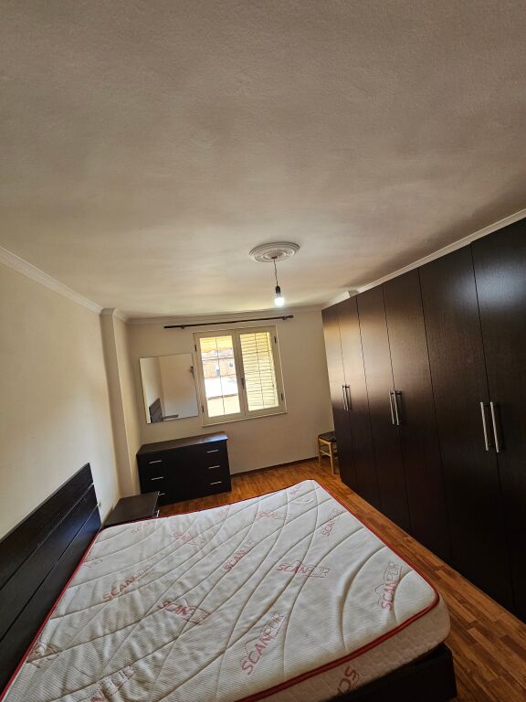 Apartament 2+1 me qera