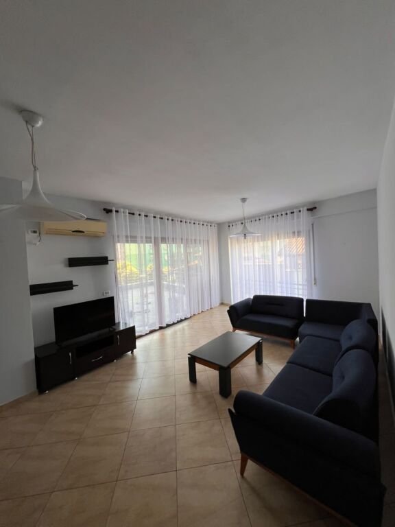 2+1,for rent,with veranda,commune of Parisi,100,000 lek
