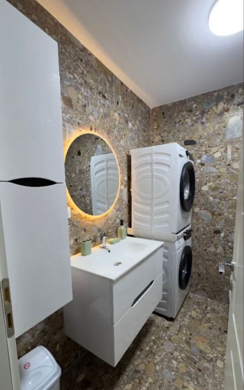 For rent 2+1+2 Liqeni