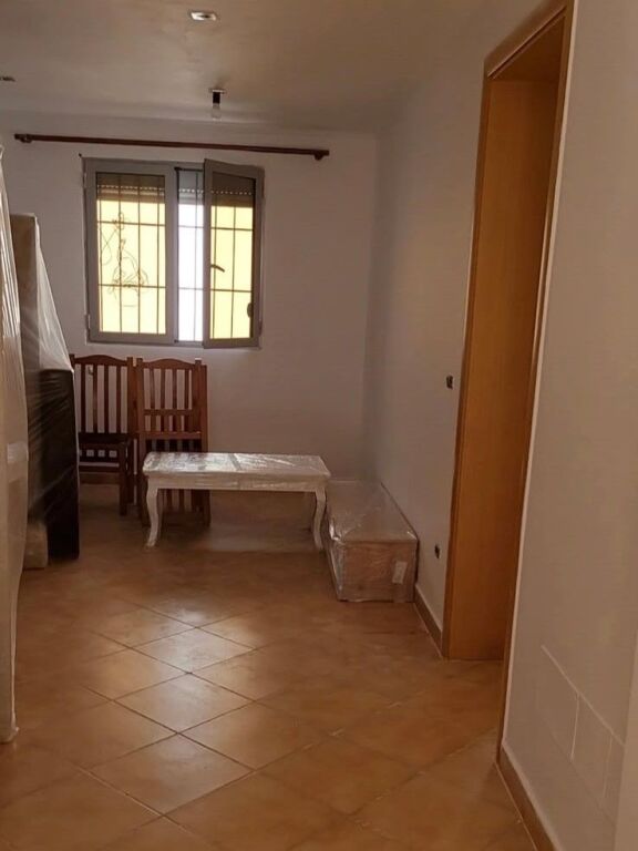 Shtëpi private 1-katëshe me qira – Pas Maternitetit të Ri !