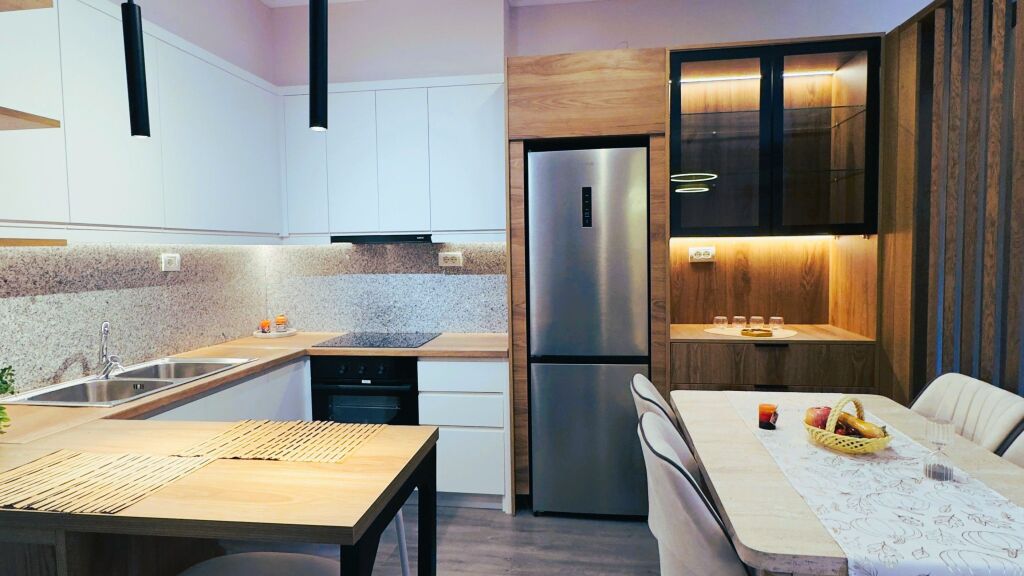 🏡 JEPET ME QIRA APARTAMENT 2+1+2 – LIQENI ARTIFICIAL, TIRANË 🌿✨