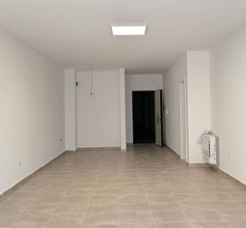 🏢 OFFICE FOR RENT | DRY LAKE