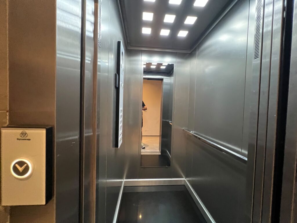 Vendesi in vendita Appartamento Premium 1+1 a 21 Dhjetori