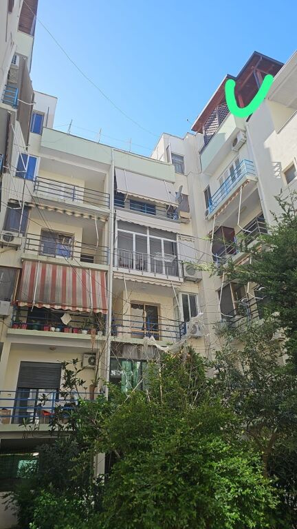 Shitet Apartament