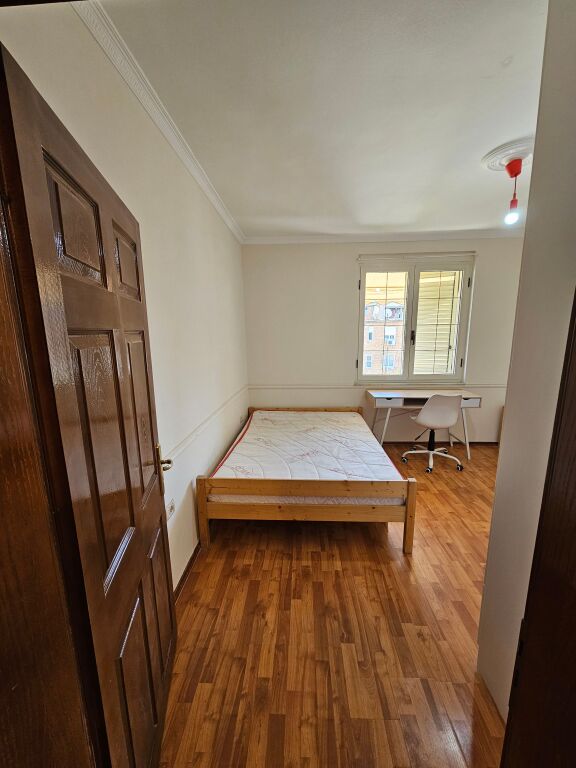 Apartament 2+1 me qera