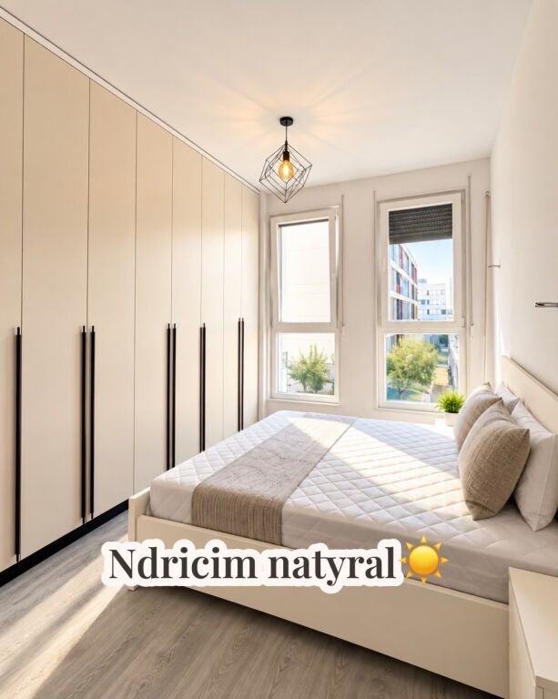 AP 1+1 / QIRA/ UNIVERS CITY/450 EURO