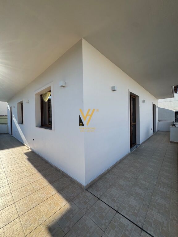 AFFITTASI INGRESSO 2+1+BLK A YZBERISHT 75.000 LEKE