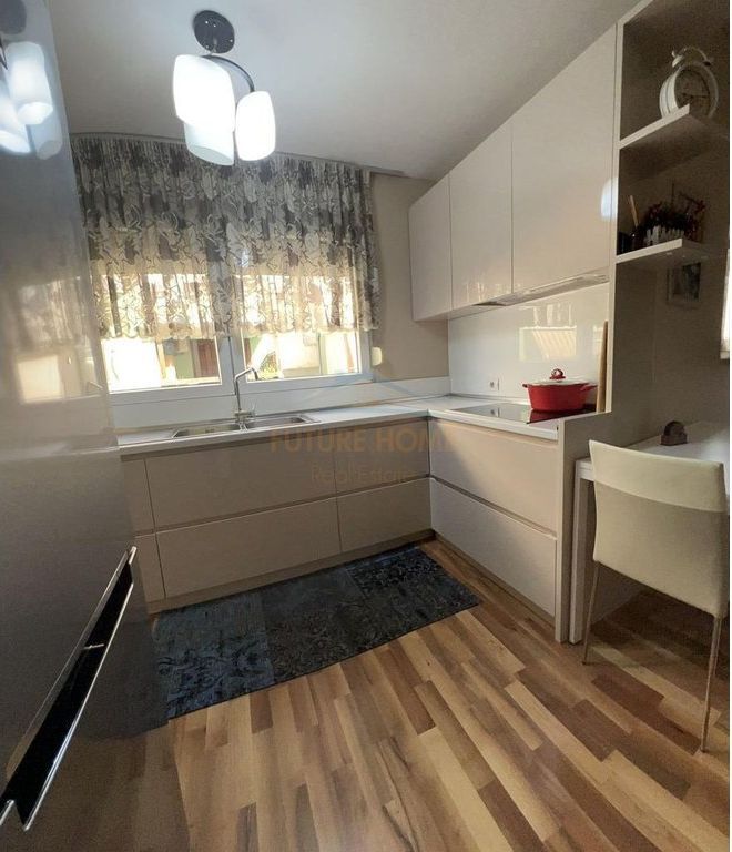 Rent, Apartment 1+1, Myslym Shyri Street/DB74896