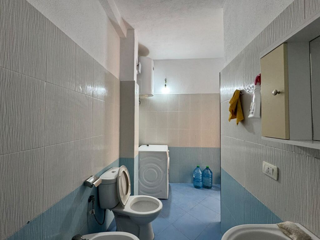 JEPET ME QIRA – APARTAMENT 1+1 PLAZH HEKURUDHA,DURRES