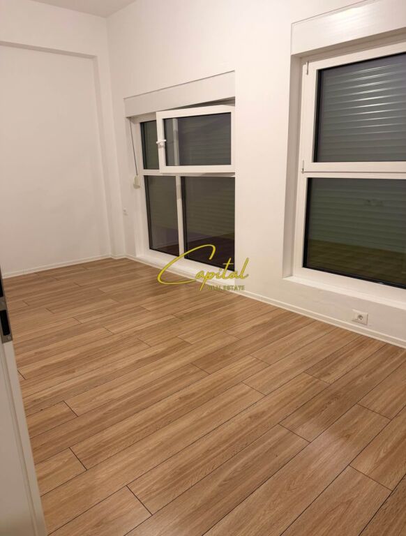 APARTAMENT ME QIRA 2+1 ALI DEMI 40.000 LEKE