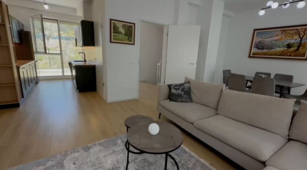 Jepet vile 2-kateshe me qira tek Aba Residence , Sauk ! 150.000 leke neto !