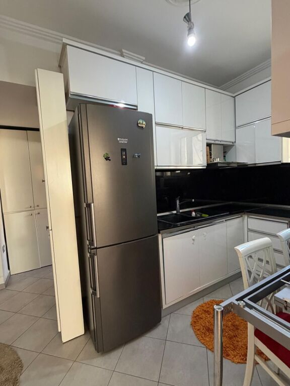 Apartament 2+1 Durres zona e ujesjellesit