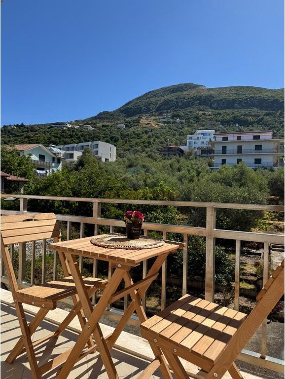 Qera, Apartament 2+1, Tek Rezidenca Odeon,Vlore 660 €    60,000 Lekë