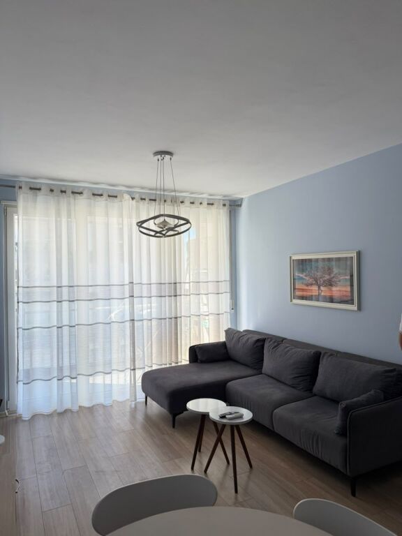 Jepet apartament 2+1+2 me qira tek Kompleksi Fiori di Bosco , Rruga Don Bosko ! 750 Mije Leke !