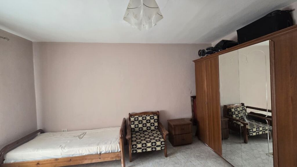 Apartament 2+1 në Vilë – Te Ish-Parku i Autobusave