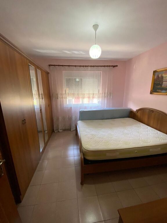 Apartament 1+1 Me Qera Pediatria