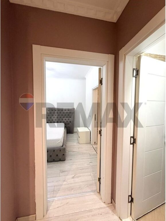 Apartament 3+1+2 Per Qira Tek Komuna e Parsit!