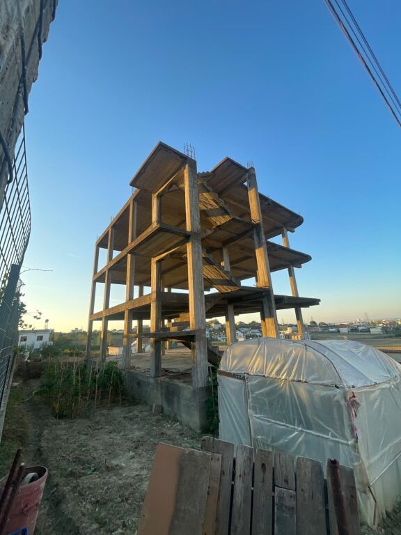 🏡 FOR SALE 3-STOREY BUILDING – RRUSHBULL, DURRËS