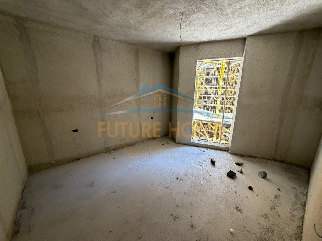 In vendita, Appartamento 1+1, Edificio Colonnade, Via Dritan Hoxha