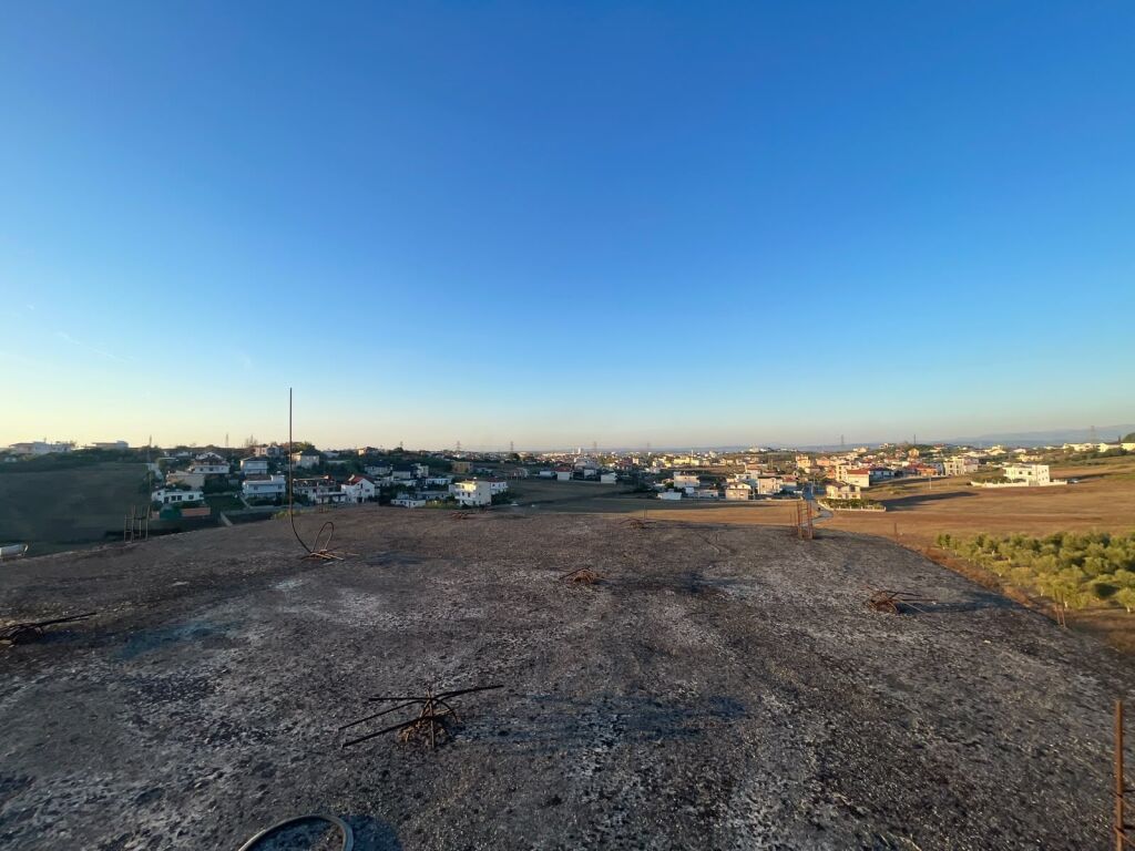 🏡 FOR SALE 3-STOREY BUILDING – RRUSHBULL, DURRËS