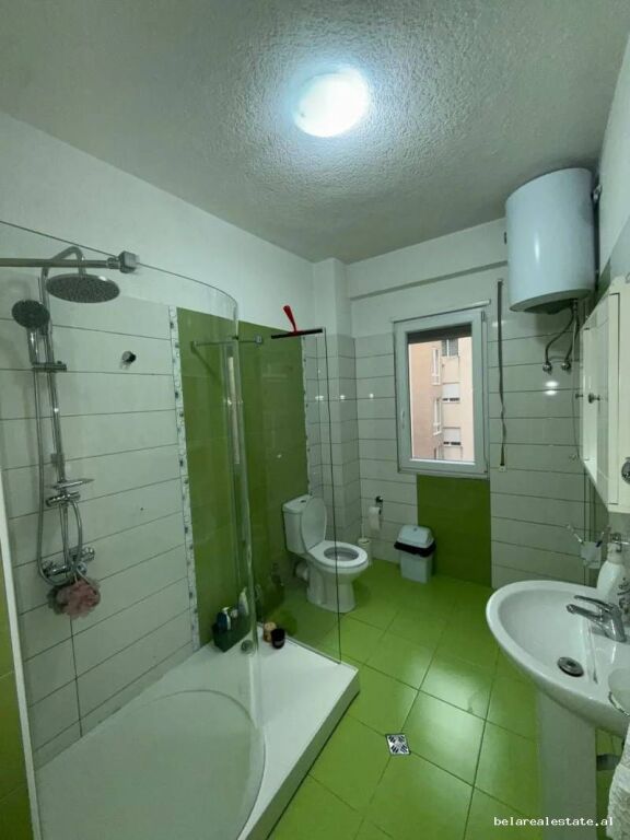 Appartamento In Affitto 2+1 Vicino allo Zoo (ID B2202128) Tirana