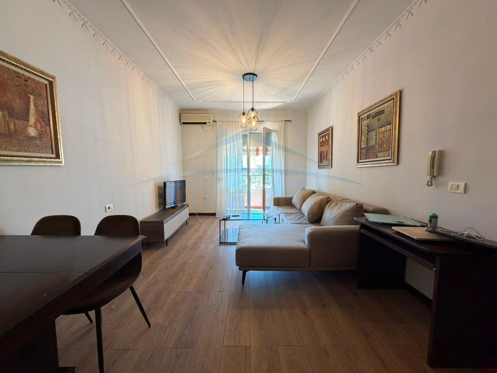 Apartment for rent 1+1, Elbasan Street, Tirana.