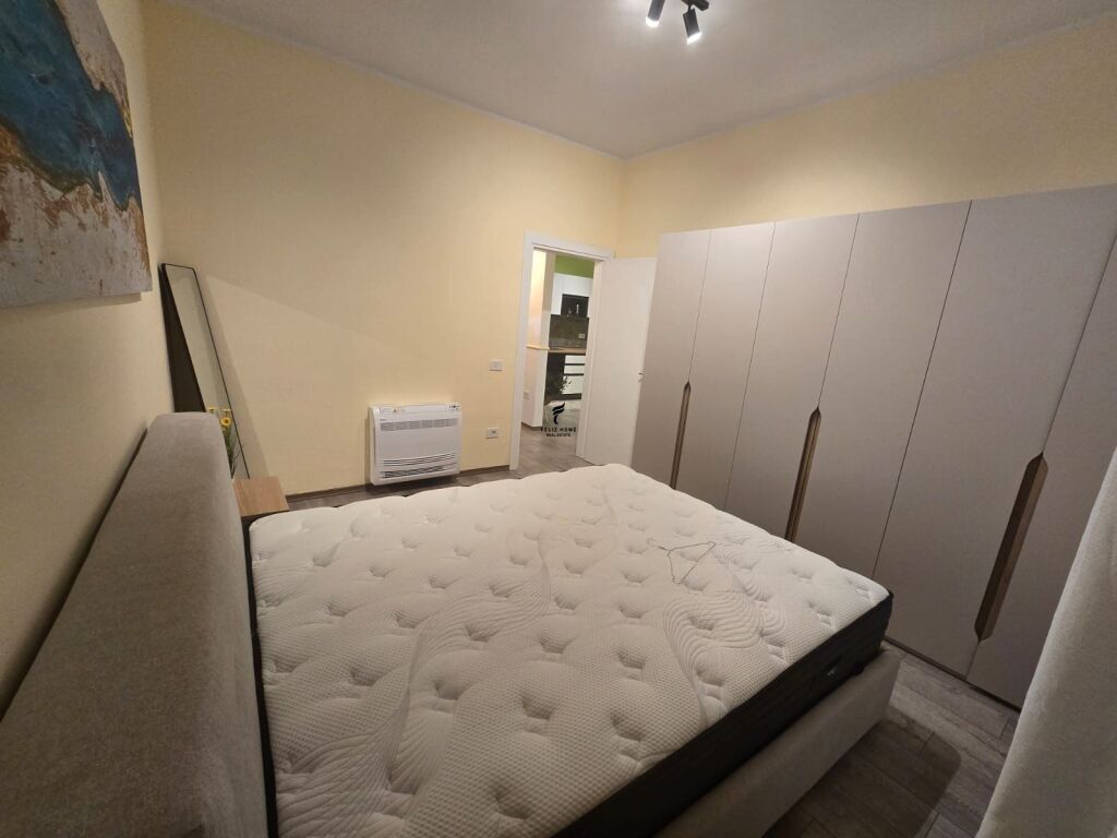 APARTAMENT ME QERA 1+1 SAUK 60.000 LEKE FH-95920