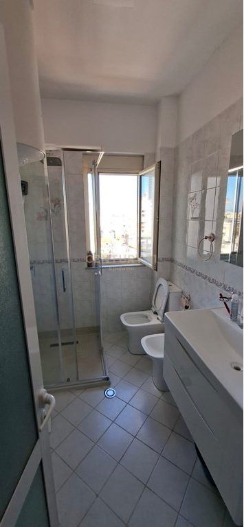 Apartament 3+1+2 Me Qira në Vollga Durrës !!