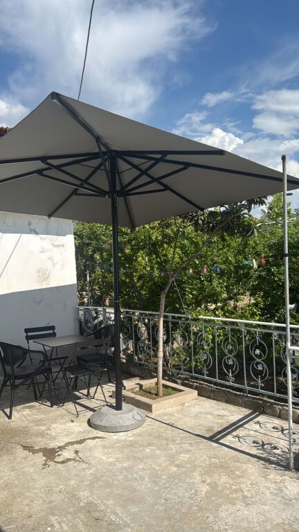 Casa in Affitto 1+1 - Rotonda di Shkoze, Tirana