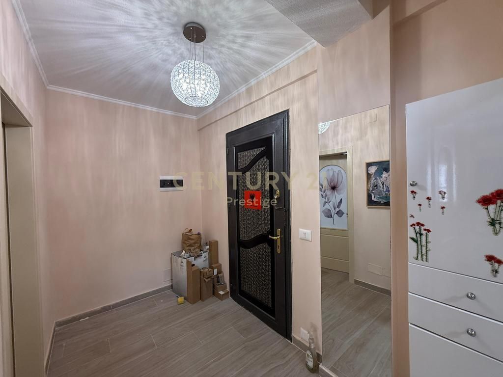 APPARTAMENTO 1+1 IN VENDITA "VIALE ZOGU PARE", TIRANA!