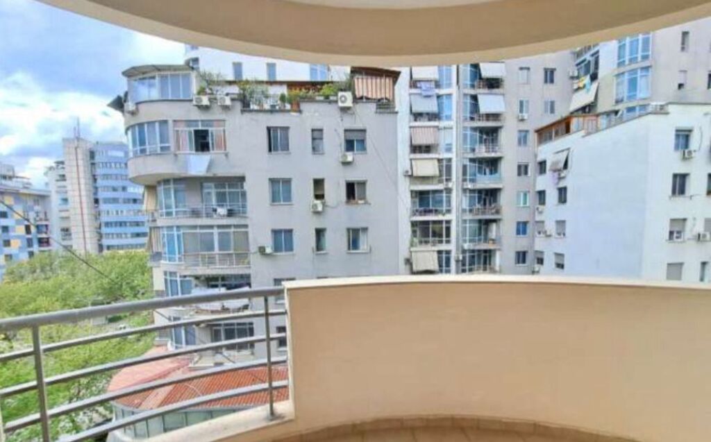Affitto | Apartament 2 + 1 | Condor Center | 750 €/mese