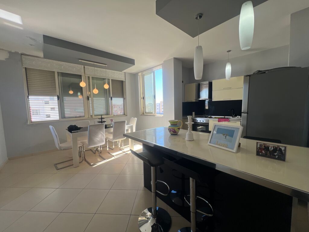 🏡 ATTICO 2+1 con 2 BAGNI + 2 GRANDI VERANDE IN AFFITTO