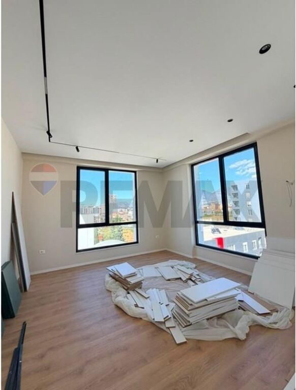 APARTAMENT PËR SHITJE | KOMPLEKSI JORDAN MISJA