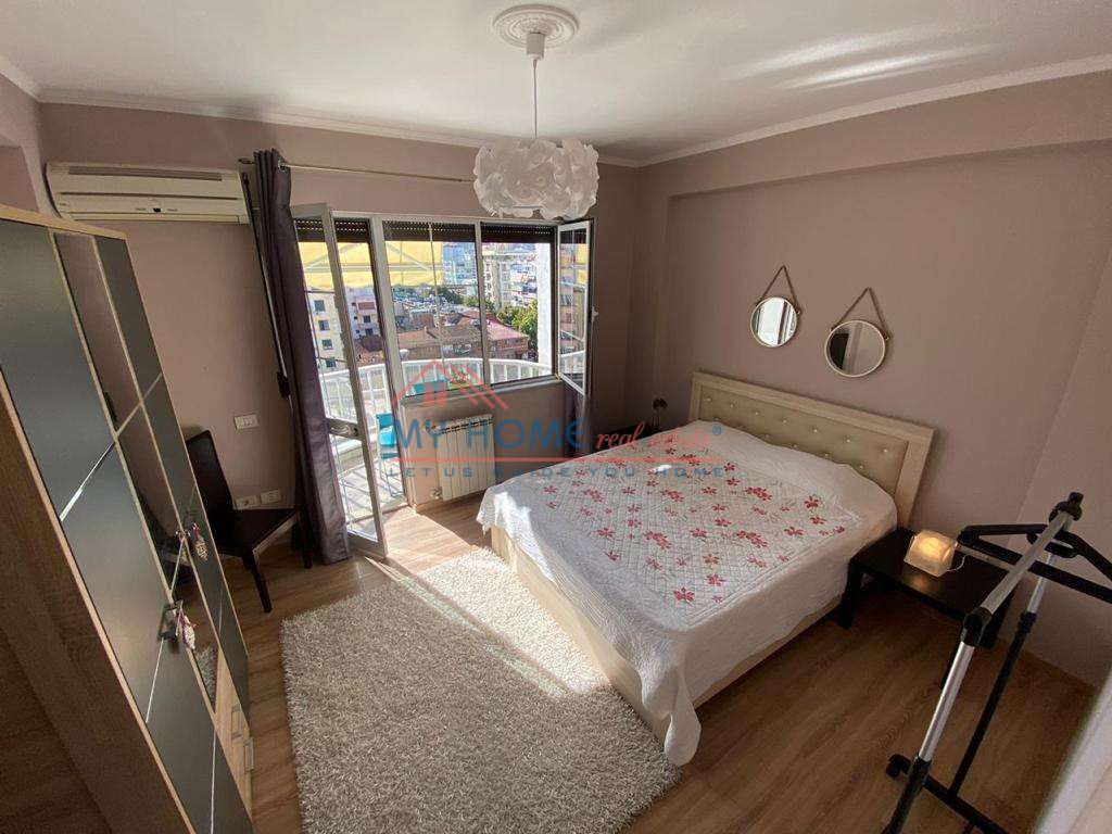 Duplex 3+1 for rent in Bllok in Tirana