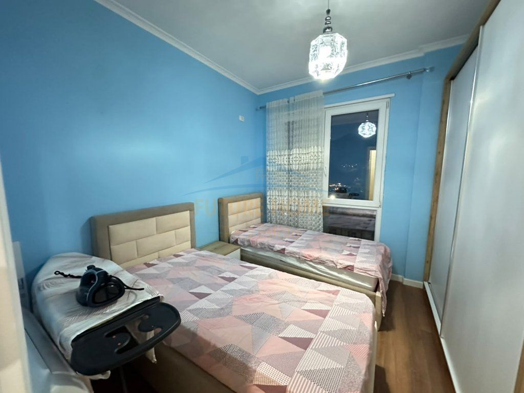 Rent, Apartment 2+1+2+ Parking space, 5 Maji Street, Tirana