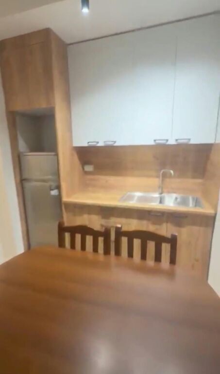 Affitto | Apartament 1 + 1 | Varri i Bamit | 550 €/mese