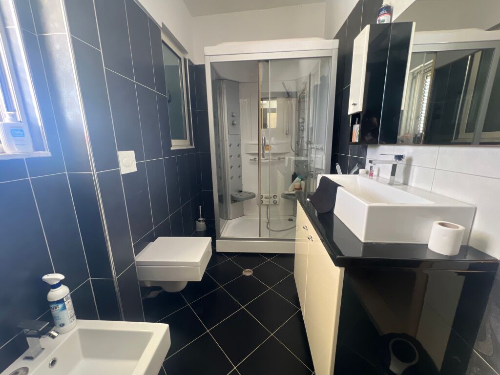 🏡 ATTICO 2+1 con 2 BAGNI + 2 GRANDI VERANDE IN AFFITTO