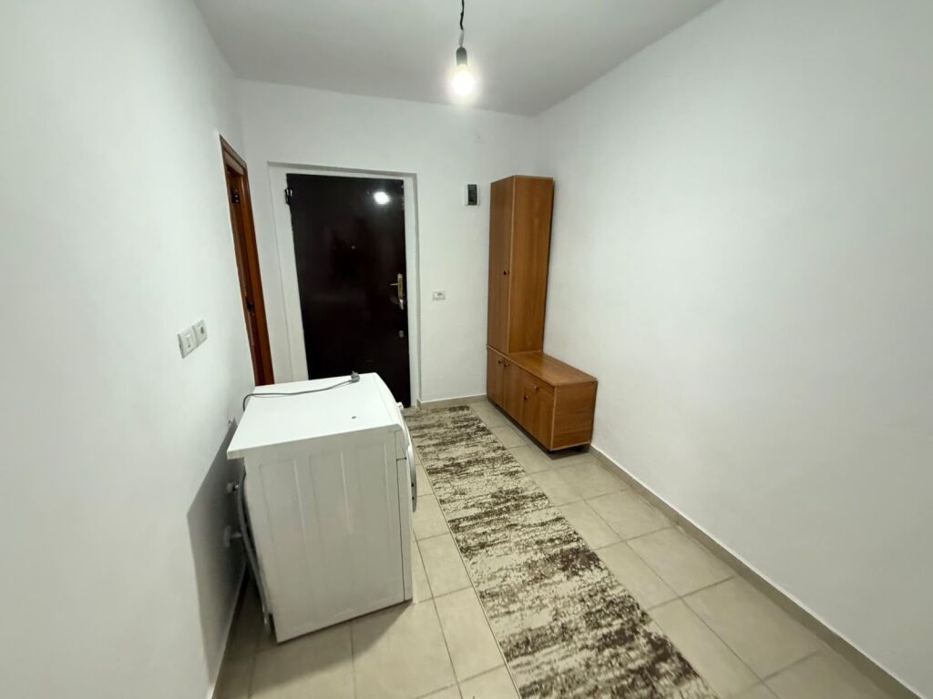 Apartment 1+1 for rent  Address: Ali Demi Kryegjyshata  4th floor without elevator  Furnished  Price 400 thousand lek