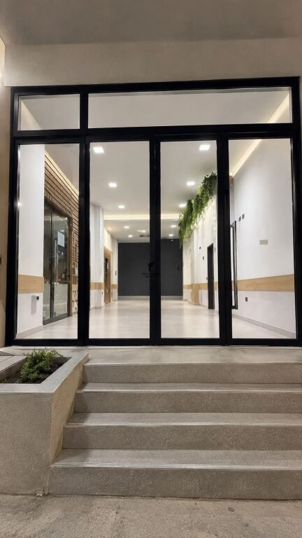DYQAN ME QERA 85 M2 21 DHJETORI 200.000 LEKE FH-95778