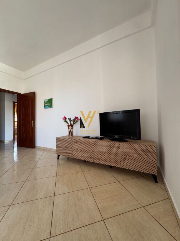 AFFITTASI INGRESSO 2+1+BLK A YZBERISHT 75.000 LEKE