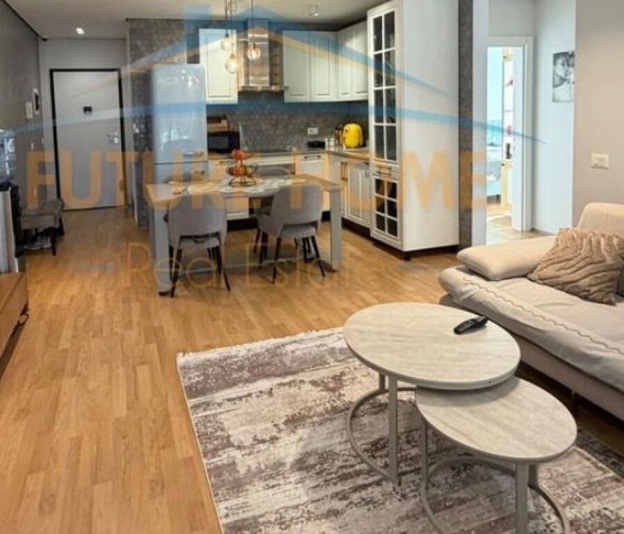 Shitet, Apartament 2+1+ Post Parkimi, Fiori di Bosko, Tiranë