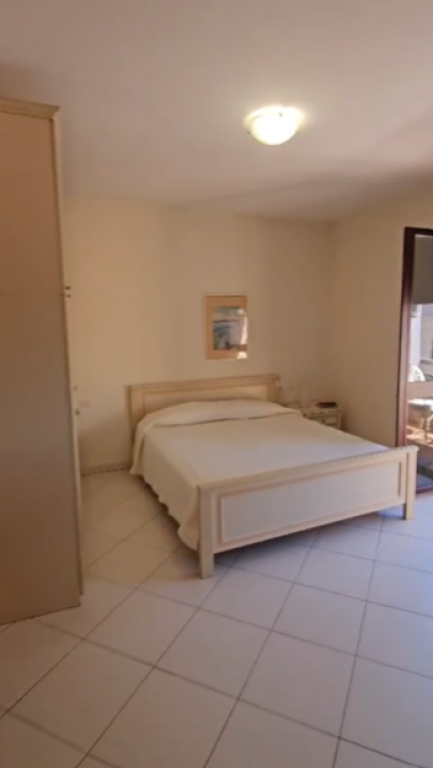APARTAMENT 2+1+2 PËR SHITJE – QENDËR TIRANË