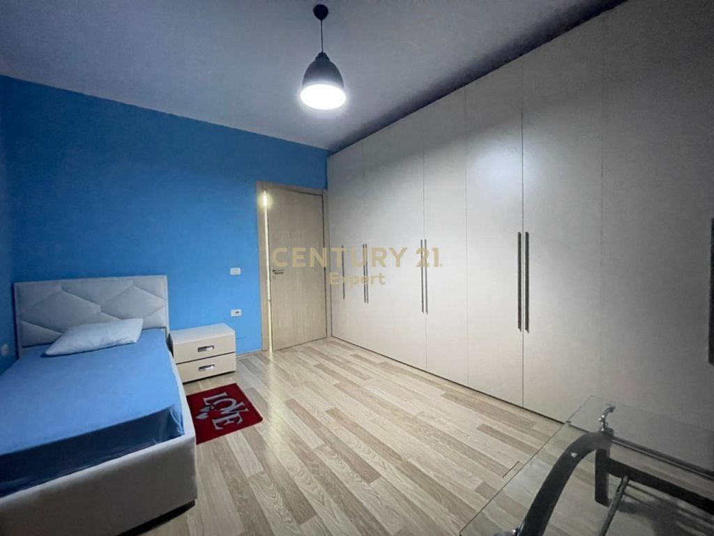 APPARTAMENTO 2+1+2 IN AFFITTO – VIA KAVAJËS, TIRANA 1.000 € /Mese