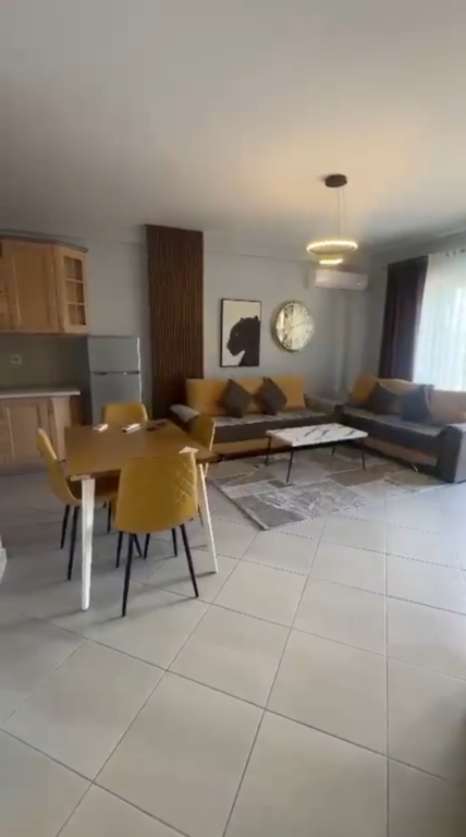 Apartament 1+1 per shitje 5 Maji !