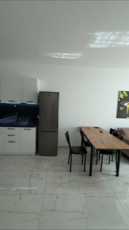 APARTAMENT 1+1 ME QIRA - PEDIATRIA