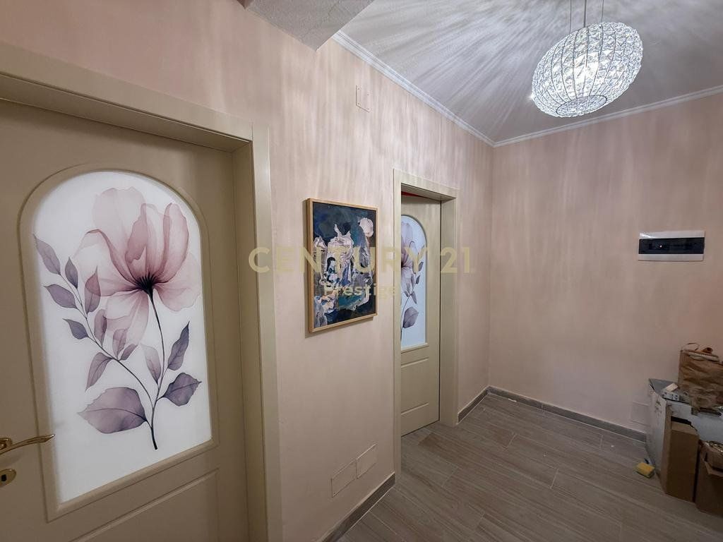 APARTMENT 1+1 FOR SALE "ZOGU PARE BOULEVARD", TIRANA!