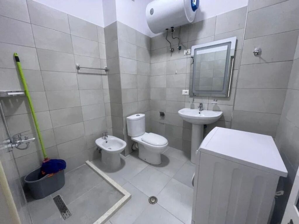APARTAMENT 1+1 40,000 LEKE VILAT GJERMANE