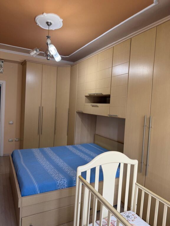 Apartament 2+1 Durres zona e ujesjellesit