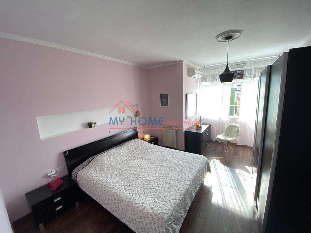Duplex 3+1 for rent in Bllok in Tirana